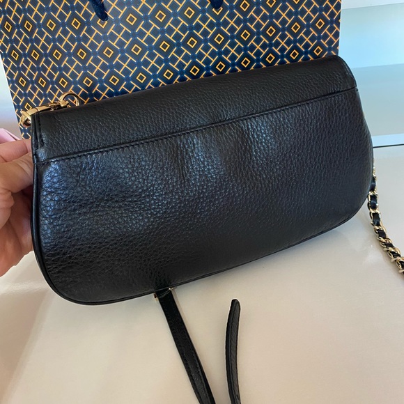 🍀🌸NEW🌸Tory Burch Crossbody bag/shoulder bag/XL clutch/black/leather - Picture 3 of 12